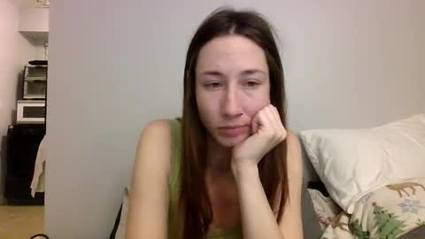 2girls1link online show from January 16, 2025, 5:42 am