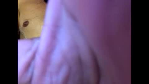 2mikeek online show from October 27, 2025, 6:12 pm