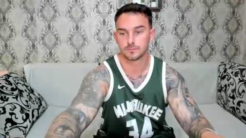 Snapshot of 2sexymuscles chatting on June 22, 2026, 7:55 pm 2sexymuscles online show from June 22, 2026, 7:55 pm