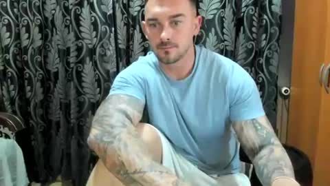 Snapshot of 2sexymuscles chatting on June 23, 2026, 8:40 pm 2sexymuscles online show from June 23, 2026, 8:40 pm