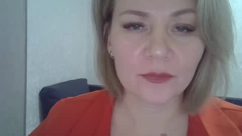 3susie online show from October 10, 2025, 8:13 am