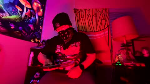 Snapshot of 420jizzva chatting on February 18, 2025, 11:08 pm Daddythickdick420 online show from February 18, 2025, 11:08 pm