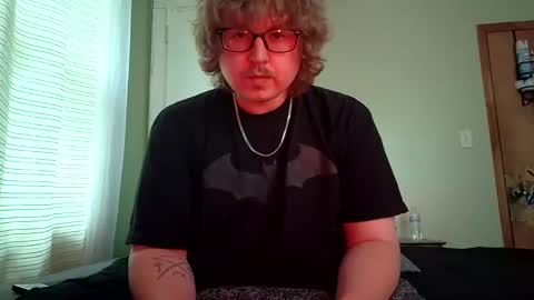 Daddythickdick420 online show from May 7, 2026, 8:25 pm
