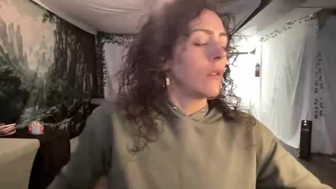 KC420Couple online show from November 19, 2025, 3:34 pm