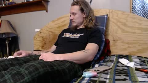 font size 3 FUN WITH DICK AND MARY JANEfont online show from December 29, 2024, 6:49 pm