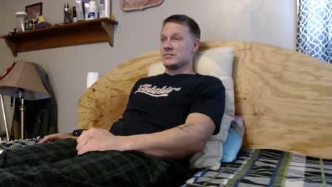 font size 3 FUN WITH DICK AND MARY JANEfont online show from September 27, 2025, 6:57 pm