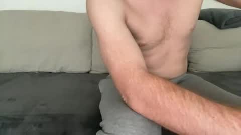 Snapshot of 4cidman chatting on December 23, 2024, 9:49 am Cid online show from December 23, 2024, 9:49 am