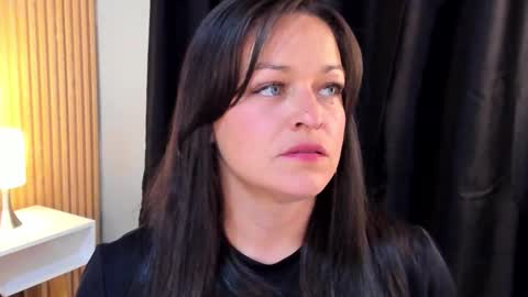 Snapshot of 4ngel_greey chatting on September 17, 2025, 9:27 pm ... . Angel . ... online show from September 17, 2025, 9:27 pm