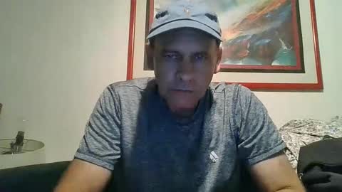 4nuf online show from October 12, 2025, 4:33 am
