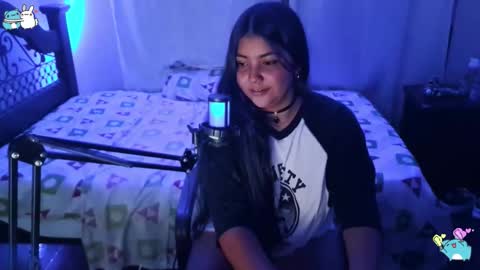 Snapshot of 5ophie chatting on February 16, 2026, 2:40 am 5ophie online show from February 16, 2026, 2:40 am