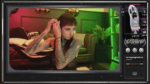 Juune online show from February 22, 2026, 7:23 pm