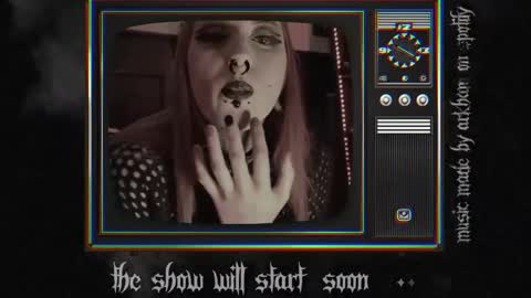 Juune online show from April 3, 2026, 6:06 pm