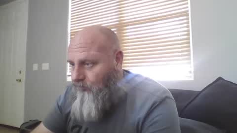 69singledad79 online show from December 10, 2024, 6:06 pm