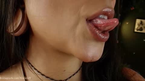 B R I E L A  online show from March 11, 2026, 3:18 pm