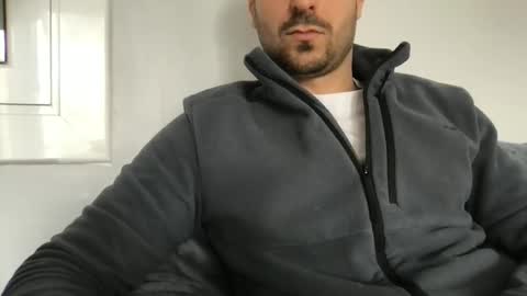 6tu online show from May 9, 2026, 9:58 am