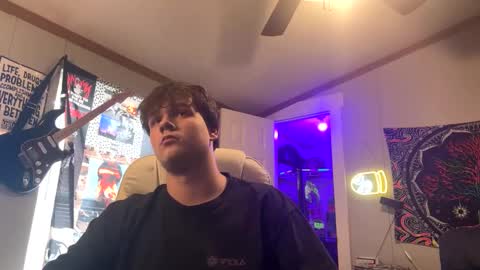 Snapshot of 710lemonade420 chatting on February 8, 2025, 8:32 pm lemonade online show from February 8, 2025, 8:32 pm