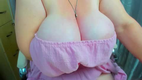 Snapshot of 777_brendi_777 chatting on November 17, 2025, 2:56 pm Brendi online show from November 17, 2025, 2:56 pm