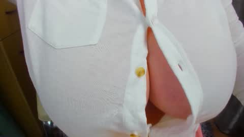 Snapshot of 777_brendi_777 chatting on December 18, 2025, 9:48 am Brendi online show from December 18, 2025, 9:48 am