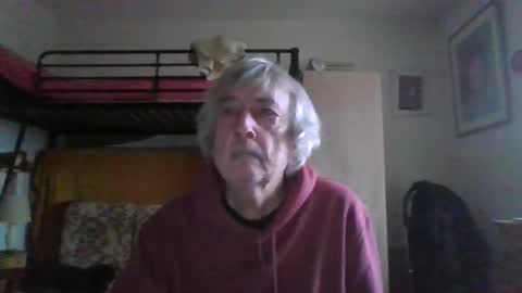 78kiss online show from November 21, 2025, 3:33 pm