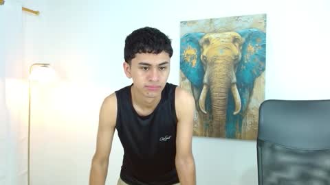 Snapshot of 7alan chatting on October 15, 2025, 1:00 pm Alan online show from October 15, 2025, 1:00 pm