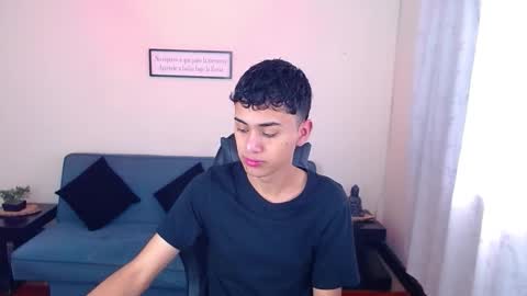 Snapshot of 7alan chatting on December 16, 2025, 12:54 pm Alan online show from December 16, 2025, 12:54 pm