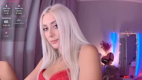 Snapshot of 7loren_wood7 chatting on October 28, 2025, 4:09 pm Loren Wood online show from October 28, 2025, 4:09 pm