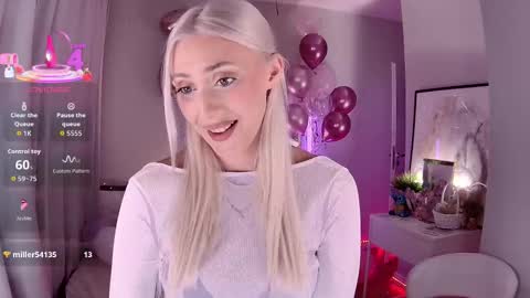 Snapshot of 7loren_wood7 chatting on December 5, 2025, 4:25 pm Loren Wood online show from December 5, 2025, 4:25 pm