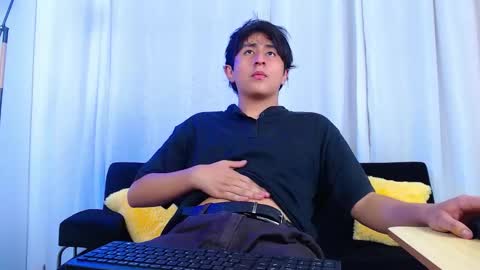 Snapshot of 7zyan chatting on December 16, 2025, 8:58 pm zyan online show from December 16, 2025, 8:58 pm