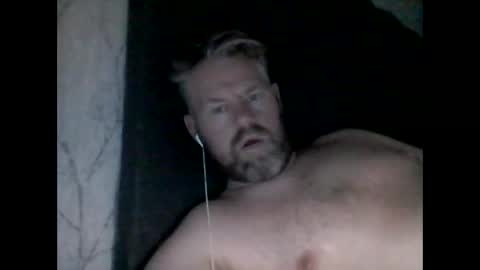 Snapshot of 81jonnyx chatting on February 18, 2025, 8:16 am 81jonnyx online show from February 18, 2025, 8:16 am