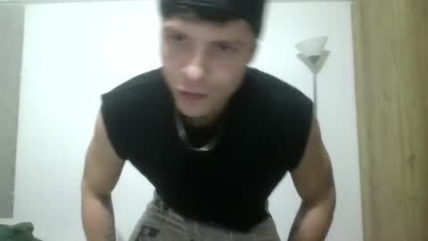 Snapshot of 82tomas chatting on April 29, 2026, 1:21 am 82tomas online show from April 29, 2026, 1:21 am