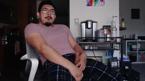 Antonio online show from December 17, 2025, 3:40 pm