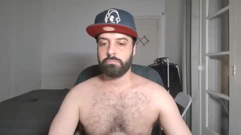 88chased online show from December 16, 2025, 10:15 pm