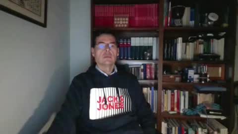 Snapshot of 8age chatting on February 2, 2025, 9:34 pm 8age online show from February 2, 2025, 9:34 pm