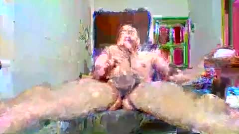 8inchesedge online show from January 11, 2026, 8:25 pm