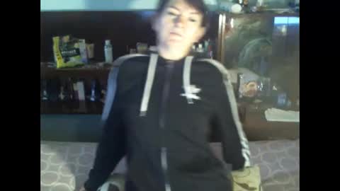 Snapshot of 8mistress8 chatting on April 7, 2026, 4:35 am 8MISTRESS8 online show from April 7, 2026, 4:35 am
