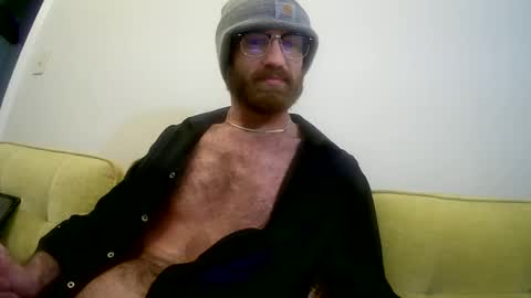 Snapshot of 90210screamer chatting on December 12, 2024, 12:22 pm 90210screamer online show from December 12, 2024, 12:22 pm