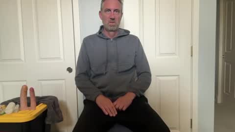 DildoRidingDilf online show from July 25, 2026, 9:12 pm