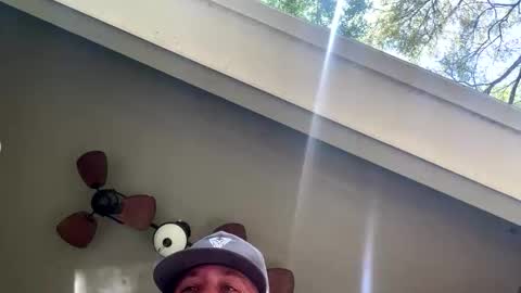 Snapshot of 9incher1610 chatting on March 27, 2026, 5:45 pm 9incher1610 online show from March 27, 2026, 5:45 pm