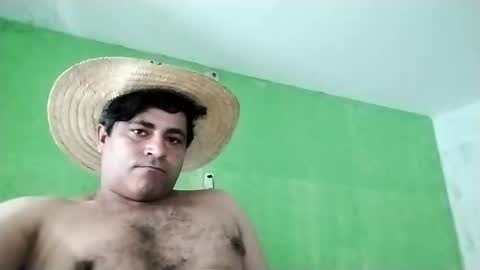 9vinhocamshow online show from January 16, 2025, 4:28 pm