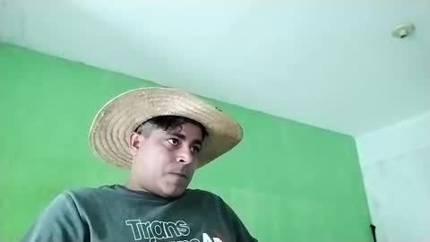 9vinhocamshow online show from February 3, 2025, 11:53 am