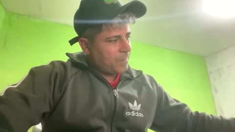 9vinhocamshow online show from September 11, 2025, 6:02 am