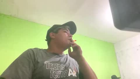 9vinhocamshow online show from October 19, 2025, 11:38 pm