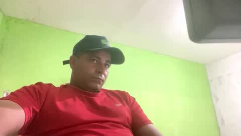 9vinhocamshow online show from December 14, 2025, 11:31 pm