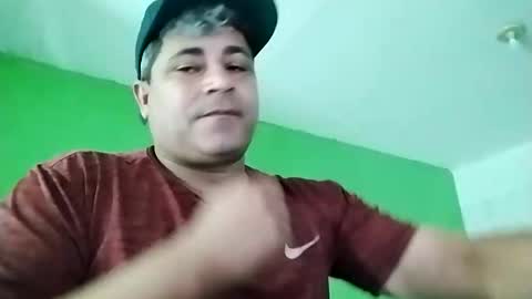9vinhocamshow online show from May 4, 2026, 10:22 am