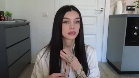 KARINA online show from May 2, 2026, 11:37 am