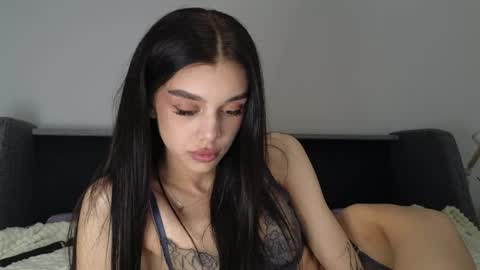 KARINA online show from May 29, 2026, 2:04 pm