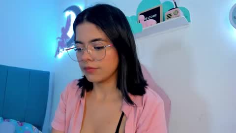 Snapshot of _18alice chatting on September 12, 2025, 2:55 am Alice online show from September 12, 2025, 2:55 am
