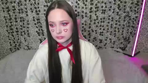 EMILY AND  MARCUS online show from February 14, 2025, 4:52 pm