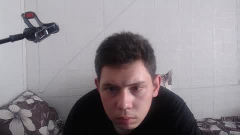 Snapshot of _a_k_i_ chatting on May 22, 2026, 9:37 am Aki online show from May 22, 2026, 9:37 am