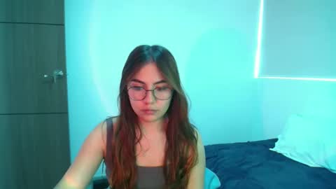 Snapshot of _abbyyyy_ chatting on October 1, 2025, 3:18 pm abby 3 online show from October 1, 2025, 3:18 pm